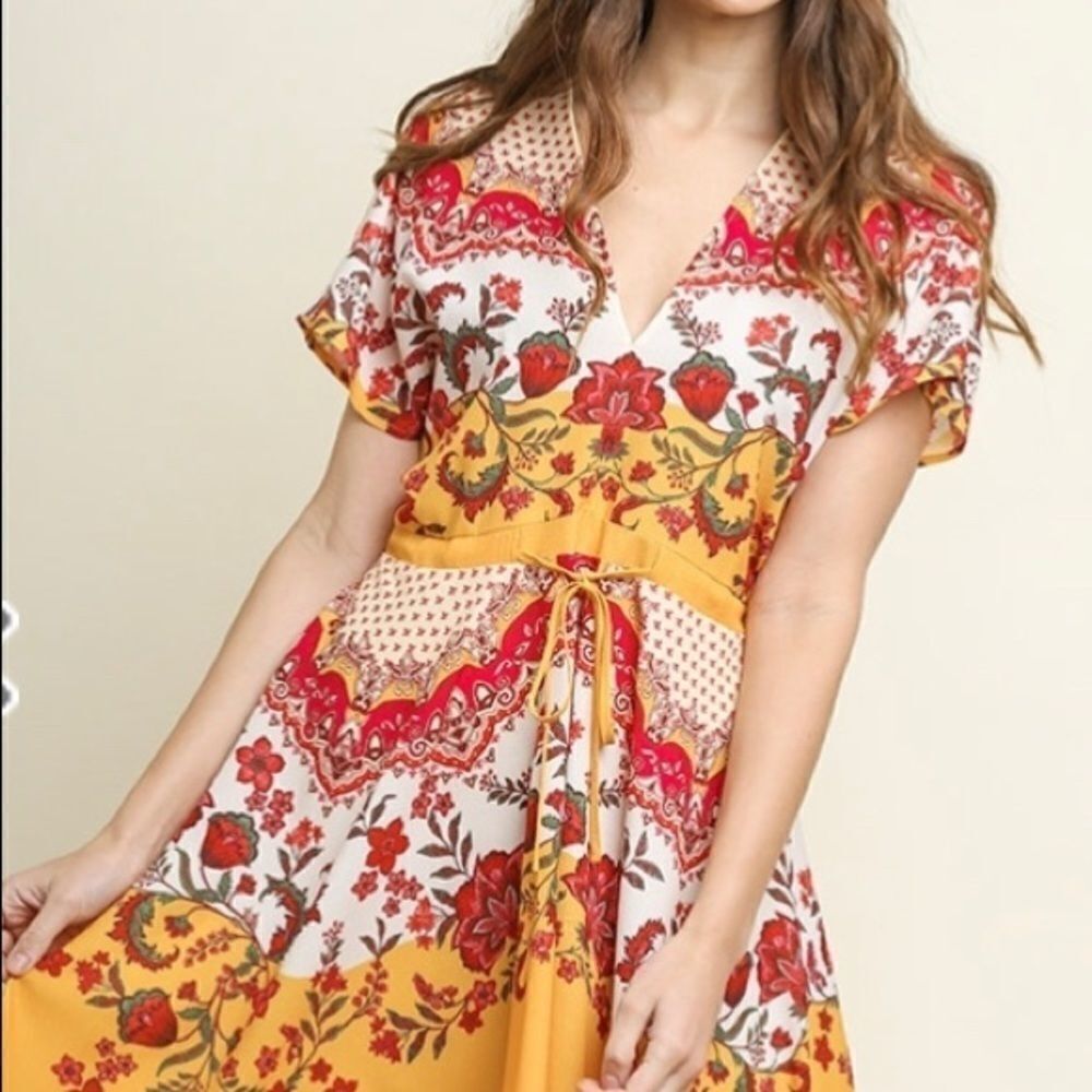 Floral print short sleeve dress